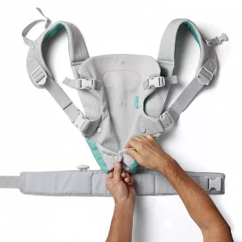 B-KIDS Infantino 4-in-1 átalakítható babahordozó, szürke, 3,6–14,5 kg, JPMA-tanúsított, levehető Wonder Cover™ előkével