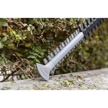 Bosch GHE 18V-60 Professional Cordless Hedge Trimmer 18V Blue Li-ion Battery 4.0Ah