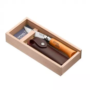 Opinel No. 08 Carbon zsebkés bükkfa nyéllel - 8,5 cm penge