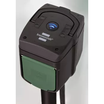Brennenstuhl Connect WiFi kerti csatlakozó földbe szúrható rúddal CS és Mo