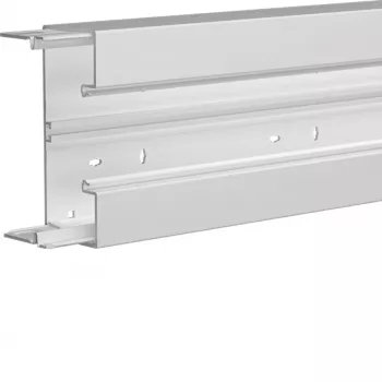 Hager BRH6517019016 mellvédcsatorna alsó rész elülső pattintós zárral 65x170mm 2m tisztafehér