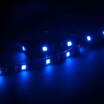 Akasa Vegas M AK-LD05-50BL kék LED szalag PC-ház világításhoz, 50cm, mágneses, 12V