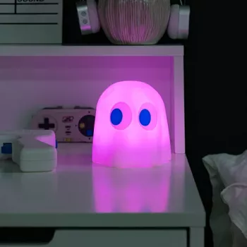 FIZZ CREATIONS Pac-Man Ghost LED hangulatvilágítás - színváltó, hangra reagáló, USB/elemes