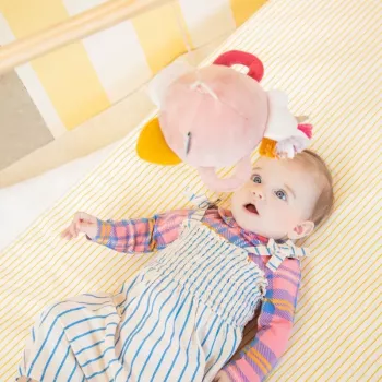 Lilliputiens tevékenység tükör Lena the Unicorn fogantyúkkal, érzékelő játék babáknak 3 hónapos kortól