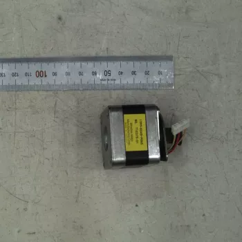 Samsung léptetőmotor NEMA 17 1,2A 5,2W 2,2V 17PM-K049-P6WS JC31-00158A