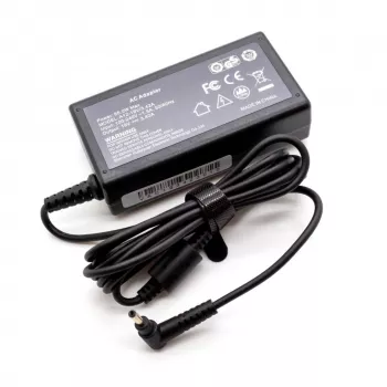 Acer 65W laptop tápegység (19V, 3,42A) Chicony-tól - fekete - KP.0650H.025
