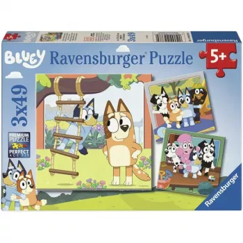 RAVENSBURGER gyermek kirakó Bluey - Creating Memories (3 x 49 darab)