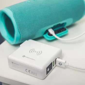 FORCELL F-ENERGY 4-in-1 15 W vezeték nélküli töltő USB/USB-C csatlakozókkal és 8000 mAh powerbank