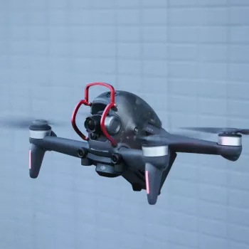 SUNNYLIFE fém gimbal kameravédő DJI FPV Combo drónhoz - fekete