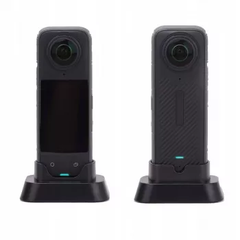 SUNNYLIFE mini állvány Insta360 X4 akciókamerához - fekete, összecsukható asztali állvány 1/4 inch-20 csavarral, csúszásmentes gumitalppal, kompakt és hordozható