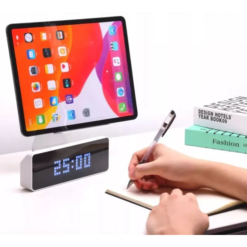 Ulanzi Pixel Clock TC001 WiFi LED mátrix óra