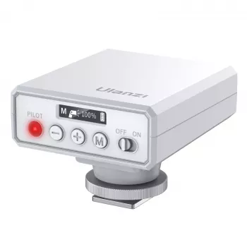 Ulanzi F12 GN12 RGB LED videólámpa hidegcipő-adapterrel, 2500K-9000K, 6W, 2000mAh, fehér