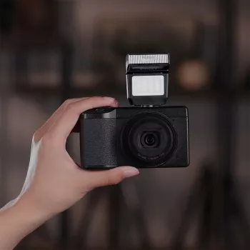 Ulanzi SL03 bi-color LED videófény - fekete