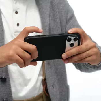 Moft Snap Movas MagSafe tok iPhone 17 Pro Max készülékhez, fekete