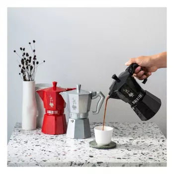 Bialetti MOKA EXCLUSIVE 6 csészés tűzhelyes espresszókávéfőző, fekete (9066)