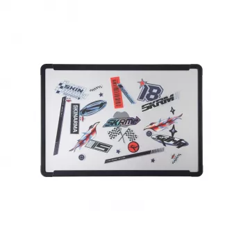 SKINARMA Henko kemény tok MacBook Air 15 inch M2 2023 / M3 2024 / M4 2025 / M5 2026, Frost Clear