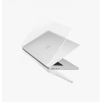 UNIQ Claro Hardshell Case for MacBook Air 13-inch M2 (2022) / M3 (2024) / M4 (2025) / M5 (2026) - Matte Clear