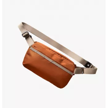 UNIQ Denver Crossbody táska 5L, narancssárga