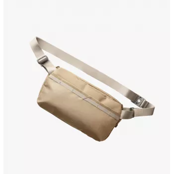 UNIQ Denver Crossbody táska 5L, khaki