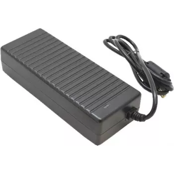 VOLTAGE asztali kapcsolóüzemű tápegység 12V 7,5A 90W 5,5mm/2,1mm CCTV