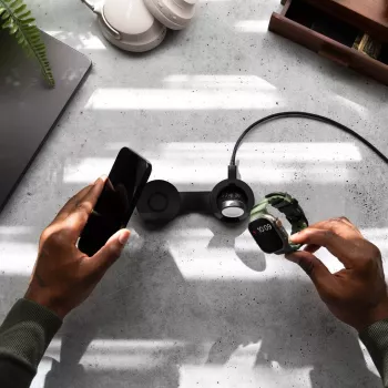 Twelve South ButterFly SE 2 az 1-ben Qi2 MagSafe töltő iPhone-hoz és Apple Watch-hoz, fekete