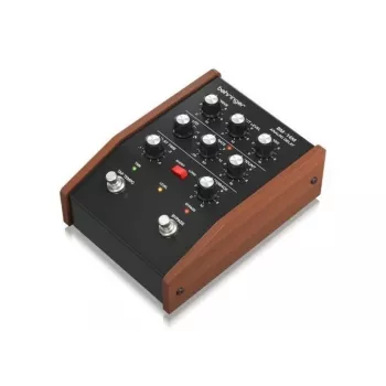 Behringer BM-14M analóg delay gitár effektpedál
