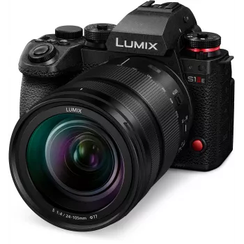 Panasonic Lumix DC-S1 II E fényképezőgép 24-105mm objektívvel, szettben (DC-S1M2ESME)