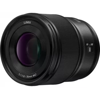 Panasonic Lumix S 35mm f/1.8 objektív (S-S35E)