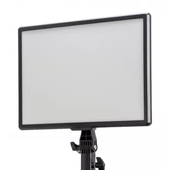 Newell Air 1100 RGB LED panellámpa