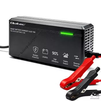 Qoltec 52670 LiFePO4 akkumulátortöltő 12V 10A intelligens töltés LED kijelzőkkel