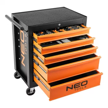 NEO TOOLS műhelyszekrény, 5 fiók + 117 szerszám, golyóscsapágyas fiókvezetők, központi zár, 400 kg statikus terhelés, fekete