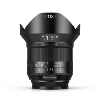 Irix 11mm f/4 Blackstone ultra-nagylátószögű fix fókusztávolságú objektív Canon EF-hez
