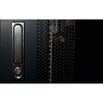 DSIT 19U szabadon álló szerver szekrény 600x1000x860 mm perforált ajtókkal, fekete