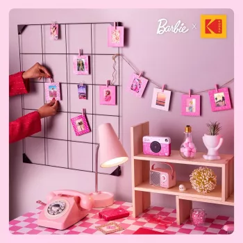 Kodak x Barbie papírkeret 2x3 inch fényképekhez, 10 darab (RODB2X3FRSQ)