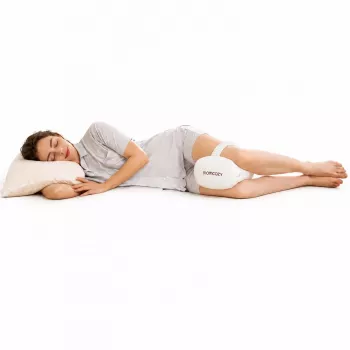 Momcozy EP001 ergonomikus memóriahabos térdpárna oldalfekvőknek, krémfehér