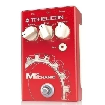TC Helicon Mic Mechanic 2 vokál effektpedál reverb, echo, hangmagasság-korrekció és Adaptive Tone funkcióval