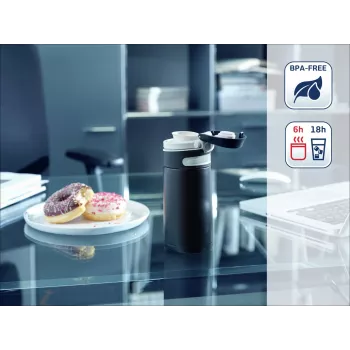 LEIFHEIT Thermo Mug Flip 350 ml fekete vákuumszigetelt utazópohár flip-top fedéllel