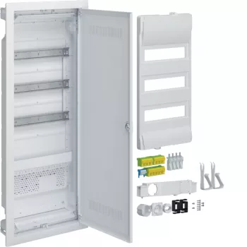 HAGER VU603WWH süllyesztett elosztószekrény beépített aljzattal és műanyag ajtóval, 3 sor, 36 modul, fehér