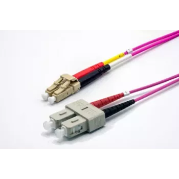 EKIVALAN OM4 duplex üvegszálas patchkábel LC/SC, 50/125 µm, hangalila, 5 m COZOM4DCLC2SE0050A