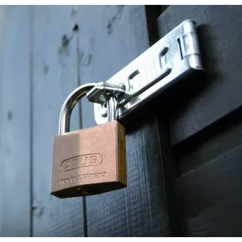 ABUS 85/40 sárgaréz lakat edzett acélkengyellel, 40 mm, azonos zárású, 2 kulcs 806308