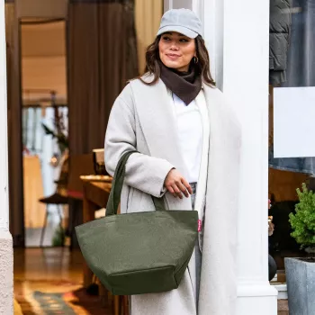 reisenthel Shopper M cord dark matcha bevásárlótáska ZS5057 - 15 liter űrtartalom