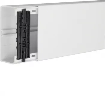 HAGER TEH FB6013009016 kábelcsatorna-rendszer eszköz-/válaszfal-szerelési lehetőséggel, PVC, tisztafehér, 60x130x2000 mm