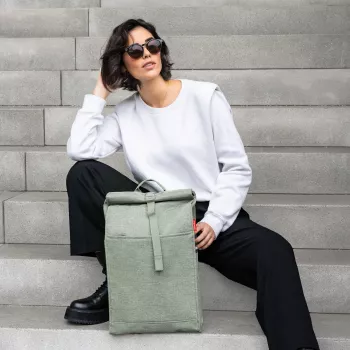 Reisenthel Urban Rolltop hátizsák 16L zöld újrahasznosított PET (EN 5048)