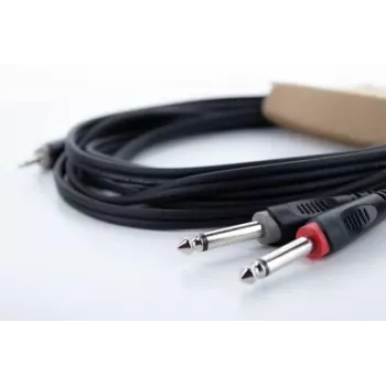 Cordial 14865 audio Y-adapterkábel, 3,5 mm sztereó–2x 6,3 mm monó, 5 m, fekete