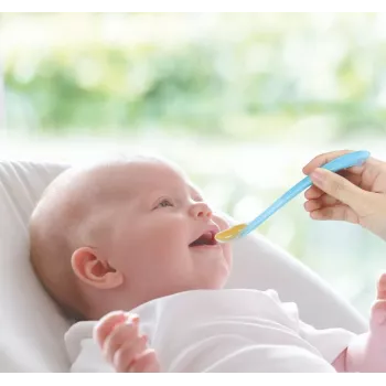 Kidsme bébi kanál, 2 darabos csomag, akvamarin, élelmiszer-biztonságos szilikon, 4m+