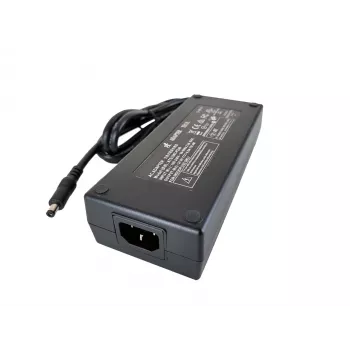 EXSYS 24V 6,6A AC/DC asztali tápegység 5,5mm DC üreges dugóval (EX-6984)