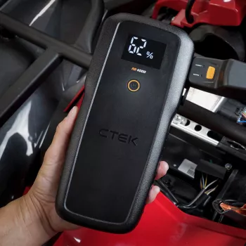 CTEK 40-624 RB 4000 töltési feszültség-booster 4000 A csúcsáram 12 V segédindítás
