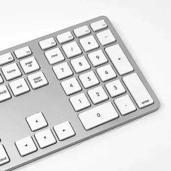 Matias vezetékes USB-C billentyűzet Mac-hez – ezüst – U.S. verzió (FK316CS)