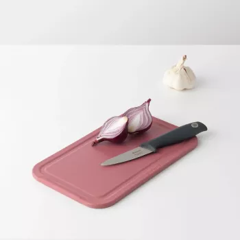 Brabantia TASTY+ kis vágódeszka, szőlőpiros