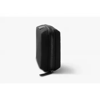 Bellroy Tech Kit Compact táska, fekete